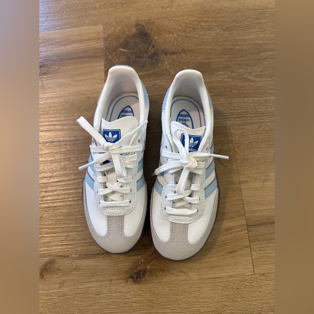 Brand new adidas White Sneakers with Light Blue Stripes toddler 12